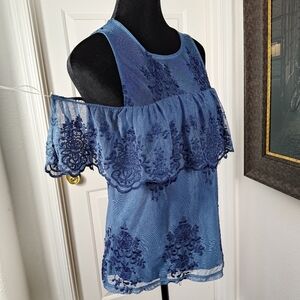 Francesca's Mi ami Sleeveless Cold Shoulder Frilly Lacy Indigo Top Medium